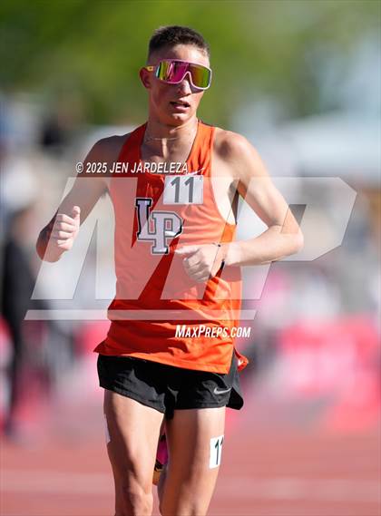 Thumbnail 2 in CHSAA Final 4A  (3200 Meter) photogallery.
