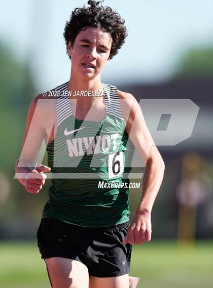 Thumbnail 3 in CHSAA Final 4A  (3200 Meter) photogallery.