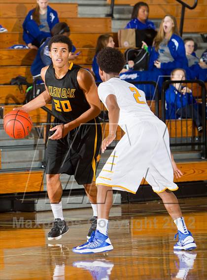 Thumbnail 1 in Copperas Cove vs. Klein Oak (McDonald's Texas Invitational) photogallery.