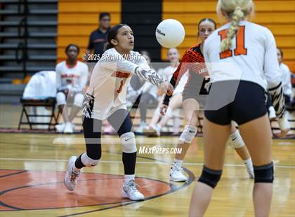 Thumbnail 3 in JV: Avon Park @ Lake Wales photogallery.