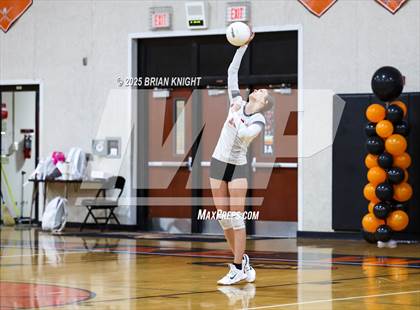 Thumbnail 2 in JV: Avon Park @ Lake Wales photogallery.