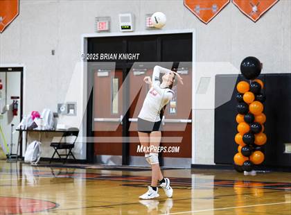 Thumbnail 1 in JV: Avon Park @ Lake Wales photogallery.