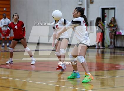 Thumbnail 2 in JV: Avon Park @ Lake Wales photogallery.