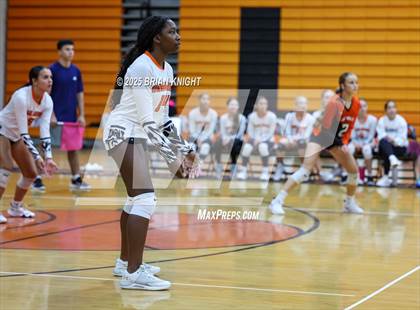 Thumbnail 1 in JV: Avon Park @ Lake Wales photogallery.