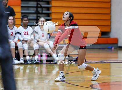 Thumbnail 3 in JV: Avon Park @ Lake Wales photogallery.