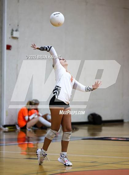 Thumbnail 3 in JV: Avon Park @ Lake Wales photogallery.