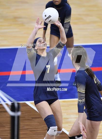 Thumbnail 3 in Palmer Ridge vs. Ponderosa (CHSAA 4A Playoff) photogallery.