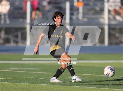 Thumbnail 3 in Arapahoe vs. Denver East (CHSAA 5A Quarterfinal) photogallery.