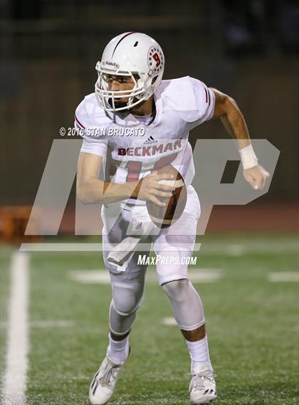 Thumbnail 1 in Beckman Patriots @ Irvine Vaqueros photogallery.