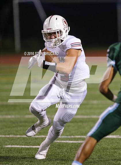 Thumbnail 1 in Beckman Patriots @ Irvine Vaqueros photogallery.