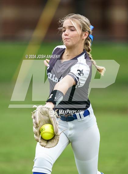 Thumbnail 1 in Mamou @ West Feliciana photogallery.