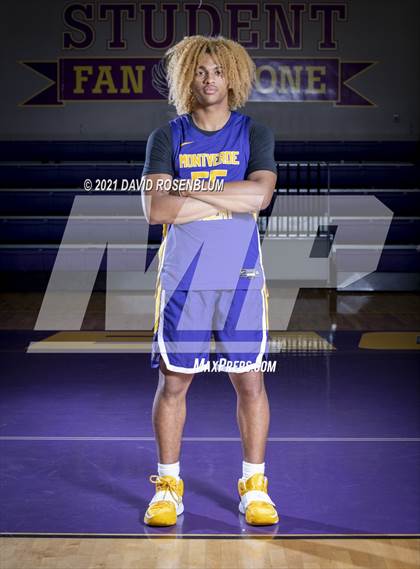 Thumbnail 3 in Montverde Academy (Preseason Photo Shoot) photogallery.