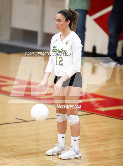 Thumbnail 1 in Central Catholic vs. Vanden (CIF SJS D3 Final) photogallery.