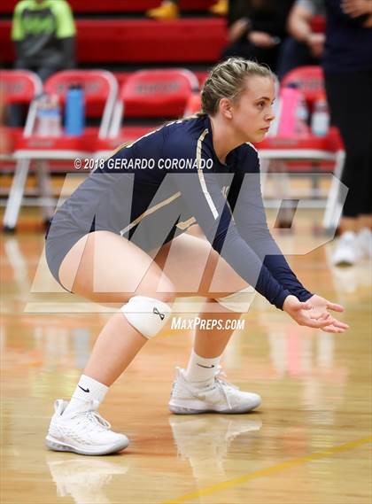 Thumbnail 1 in Central Catholic vs. Vanden (CIF SJS D3 Final) photogallery.