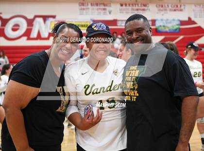 Thumbnail 3 in Central Catholic vs. Vanden (CIF SJS D3 Final) photogallery.