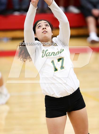 Thumbnail 1 in Central Catholic vs. Vanden (CIF SJS D3 Final) photogallery.