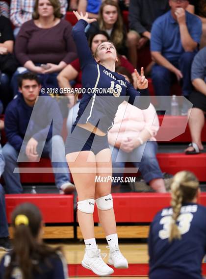 Thumbnail 2 in Central Catholic vs. Vanden (CIF SJS D3 Final) photogallery.