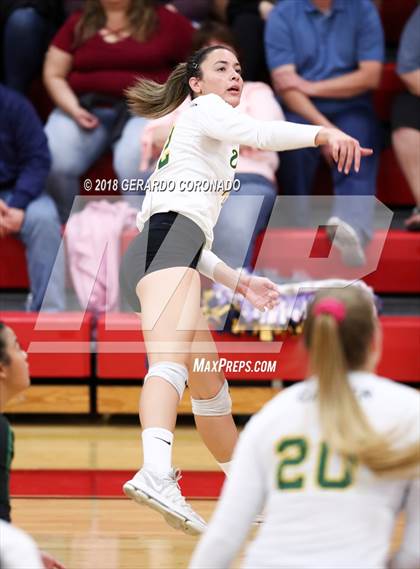 Thumbnail 1 in Central Catholic vs. Vanden (CIF SJS D3 Final) photogallery.