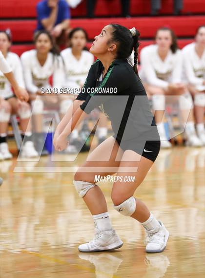 Thumbnail 1 in Central Catholic vs. Vanden (CIF SJS D3 Final) photogallery.