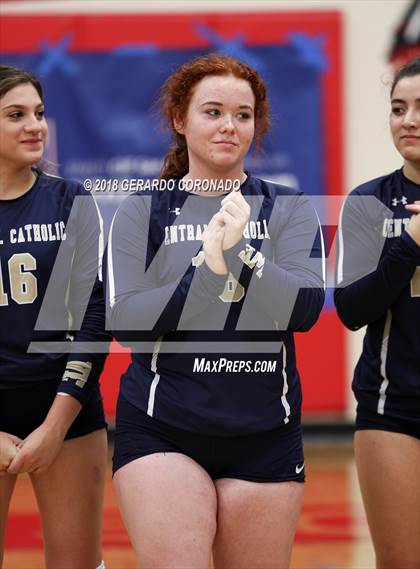 Thumbnail 3 in Central Catholic vs. Vanden (CIF SJS D3 Final) photogallery.