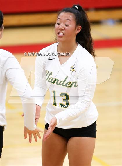 Thumbnail 1 in Central Catholic vs. Vanden (CIF SJS D3 Final) photogallery.