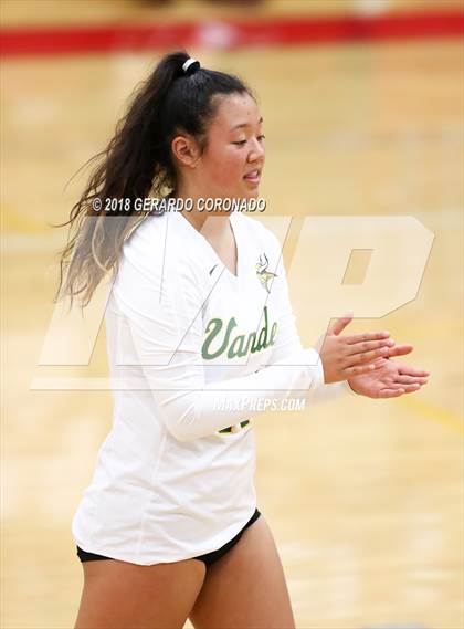 Thumbnail 3 in Central Catholic vs. Vanden (CIF SJS D3 Final) photogallery.