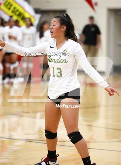 Thumbnail 2 in Central Catholic vs. Vanden (CIF SJS D3 Final) photogallery.