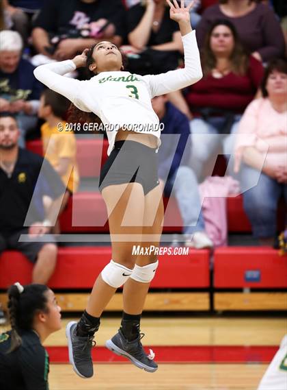 Thumbnail 1 in Central Catholic vs. Vanden (CIF SJS D3 Final) photogallery.