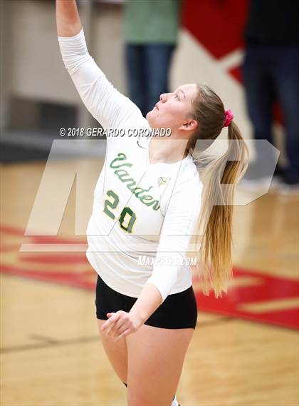 Thumbnail 1 in Central Catholic vs. Vanden (CIF SJS D3 Final) photogallery.