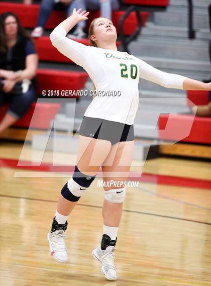 Thumbnail 3 in Central Catholic vs. Vanden (CIF SJS D3 Final) photogallery.