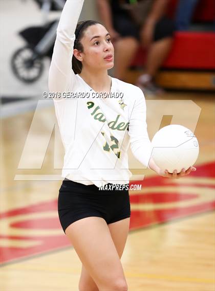 Thumbnail 3 in Central Catholic vs. Vanden (CIF SJS D3 Final) photogallery.