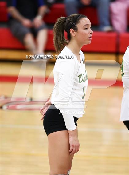 Thumbnail 2 in Central Catholic vs. Vanden (CIF SJS D3 Final) photogallery.