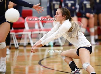 Thumbnail 3 in Central Catholic vs. Vanden (CIF SJS D3 Final) photogallery.