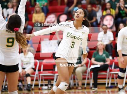 Thumbnail 1 in Central Catholic vs. Vanden (CIF SJS D3 Final) photogallery.