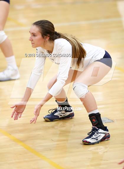 Thumbnail 2 in Central Catholic vs. Vanden (CIF SJS D3 Final) photogallery.
