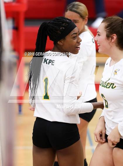 Thumbnail 1 in Central Catholic vs. Vanden (CIF SJS D3 Final) photogallery.