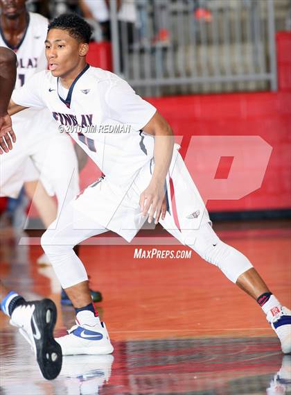 Thumbnail 2 in North Crowley vs. Findlay Prep (Thanksgiving Hoopfest) photogallery.