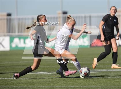 Thumbnail 1 in Canyon View vs. Morgan (UHSAA 3A Semifinal) photogallery.