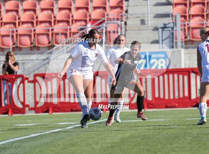 Thumbnail 2 in Canyon View vs. Morgan (UHSAA 3A Semifinal) photogallery.