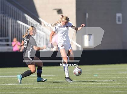 Thumbnail 2 in Canyon View vs. Morgan (UHSAA 3A Semifinal) photogallery.