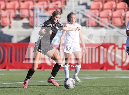 Thumbnail 2 in Canyon View vs. Morgan (UHSAA 3A Semifinal) photogallery.