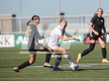 Thumbnail 3 in Canyon View vs. Morgan (UHSAA 3A Semifinal) photogallery.
