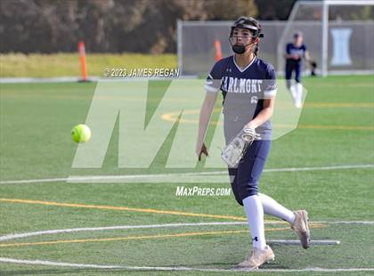 Thumbnail 1 in Carlmont @ Hillsdale photogallery.