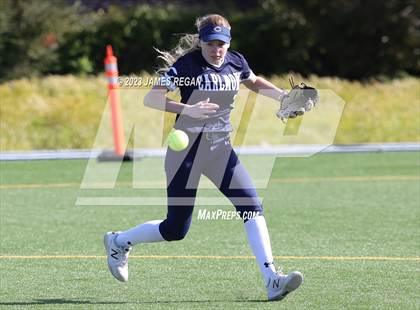 Thumbnail 1 in Carlmont @ Hillsdale photogallery.