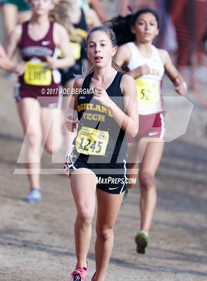 Thumbnail 3 in CIF State Cross Country Championships (Girls D1 Race) photogallery.