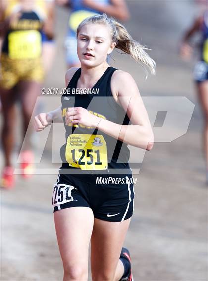 Thumbnail 2 in CIF State Cross Country Championships (Girls D1 Race) photogallery.