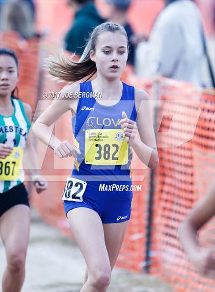 Thumbnail 3 in CIF State Cross Country Championships (Girls D1 Race) photogallery.