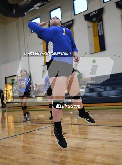 Thumbnail 3 in Kingman @ Yuma Catholic photogallery.
