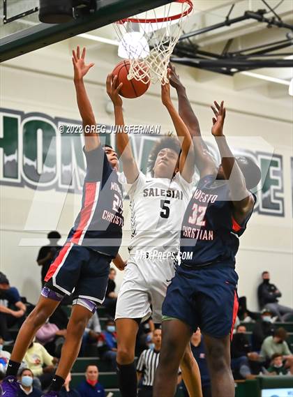 Thumbnail 1 in Modesto Christian vs. Salesian College Preparatory (DLS MLK Classic) photogallery.