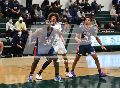 Thumbnail 1 in Modesto Christian vs. Salesian College Preparatory (DLS MLK Classic) photogallery.